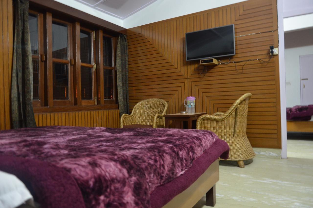 Clarks Hotel Mussoorie Exterior photo