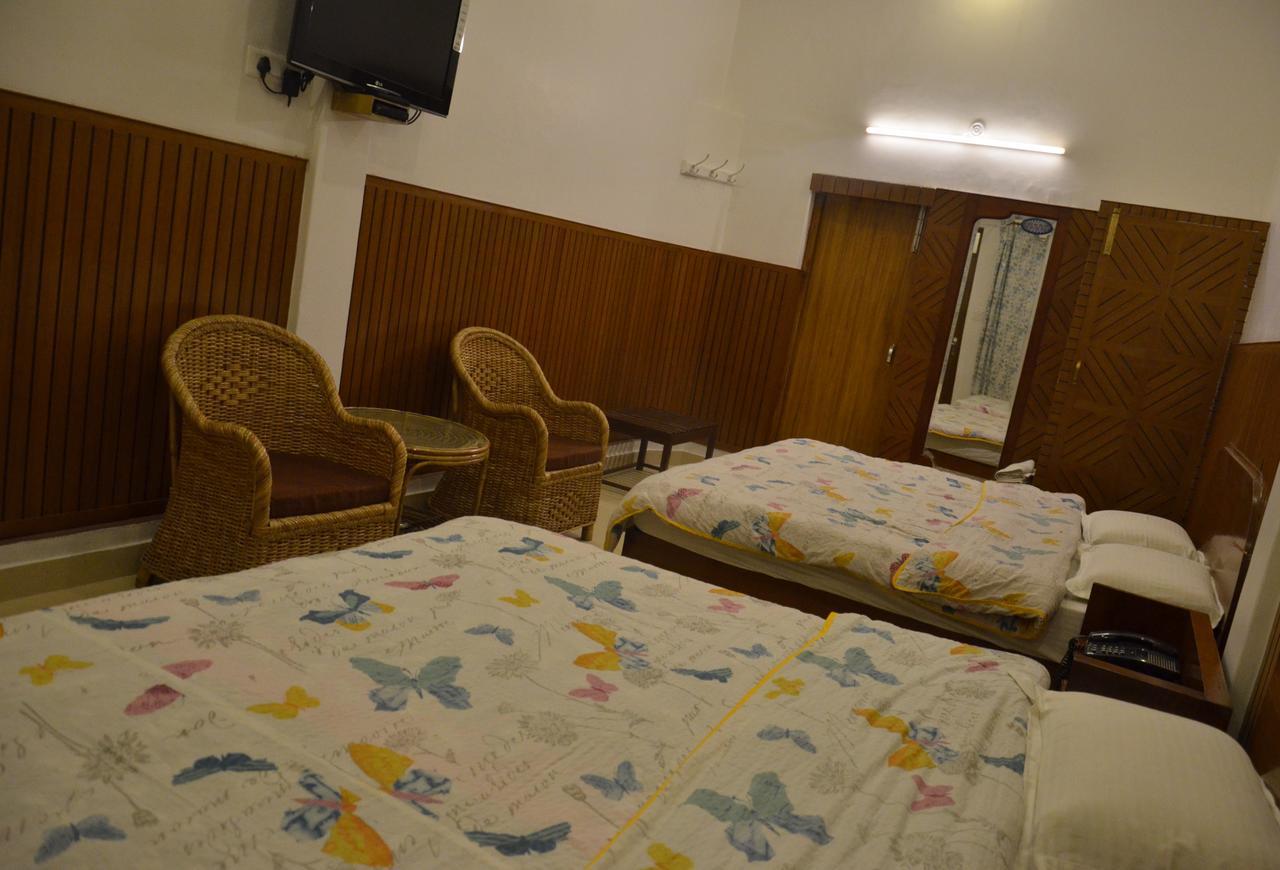 Clarks Hotel Mussoorie Exterior photo
