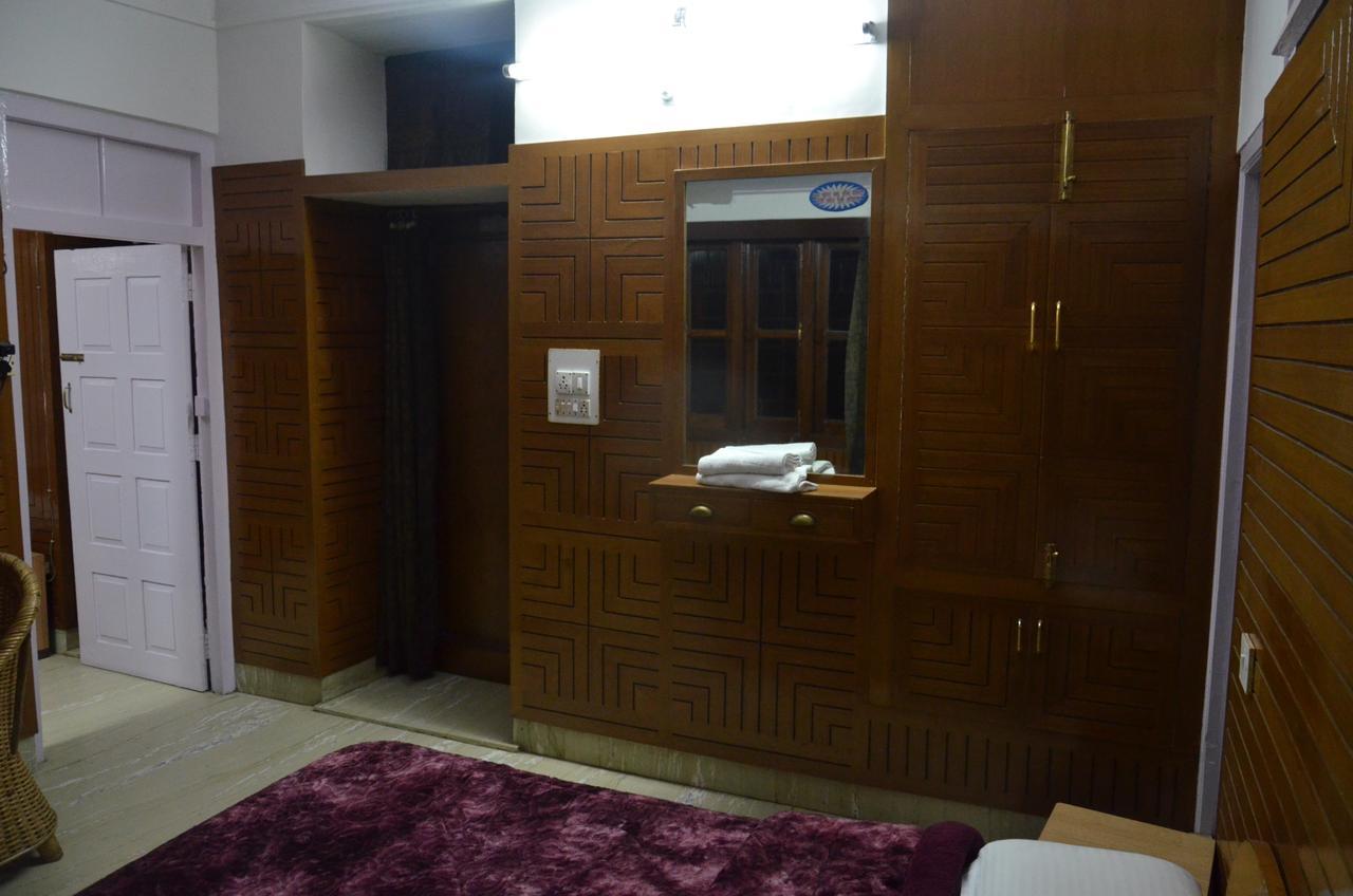 Clarks Hotel Mussoorie Exterior photo