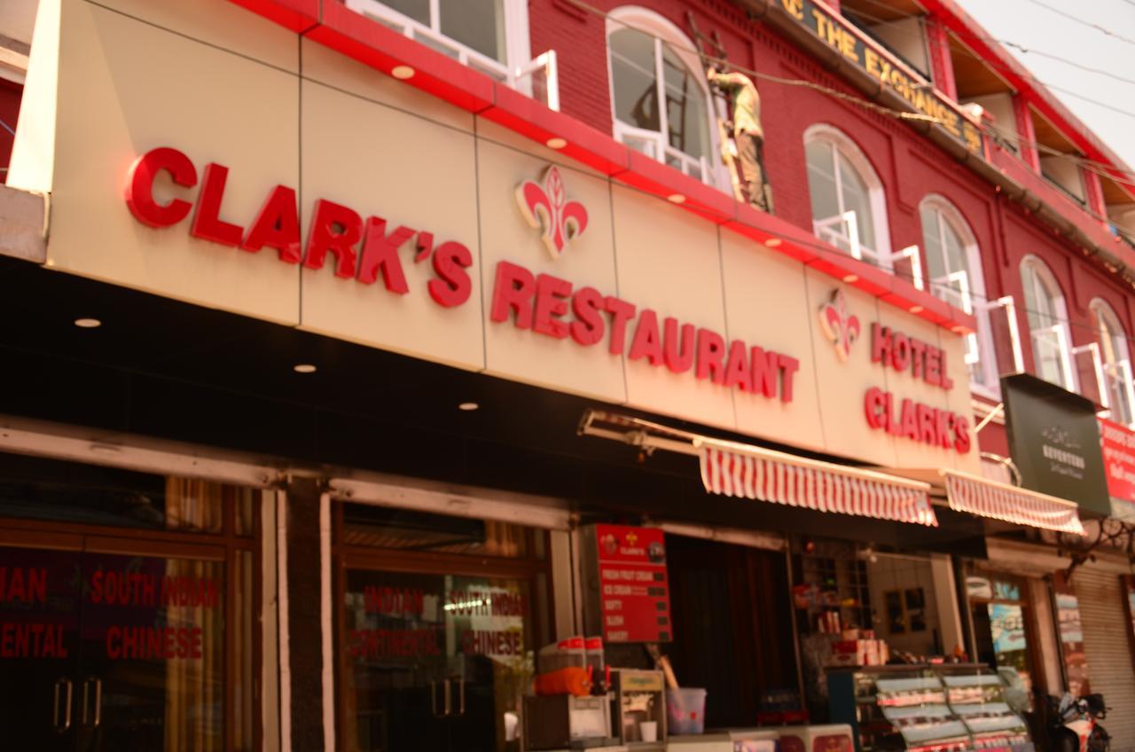 Clarks Hotel Mussoorie Exterior photo
